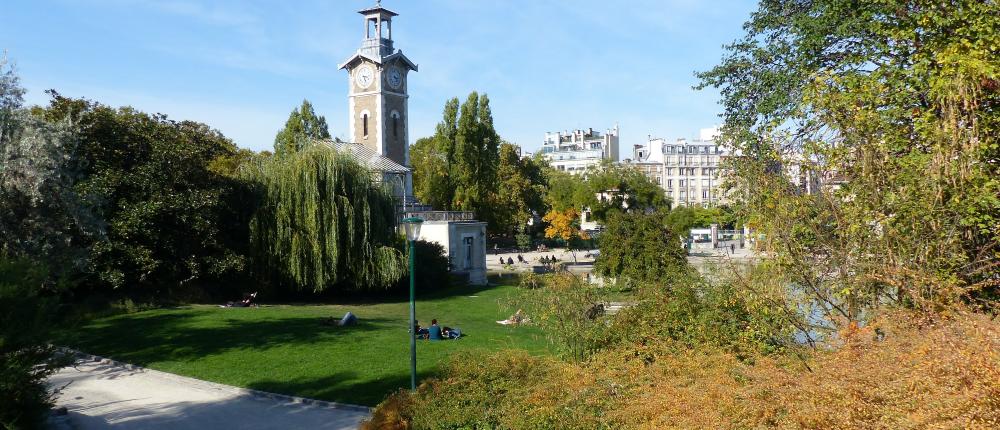 Discover the green gems near the Beaugrenelle Saint Charles Hotel