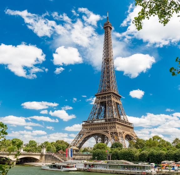 Soft Mornings, Wild Evenings: An Ideal Summer Day in Paris