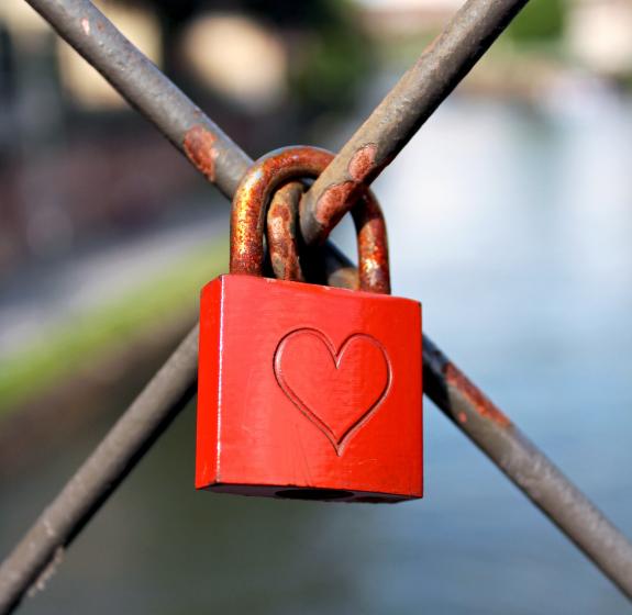 Une Saint-Valentin typiquement parisienne sur la Rive Gauche