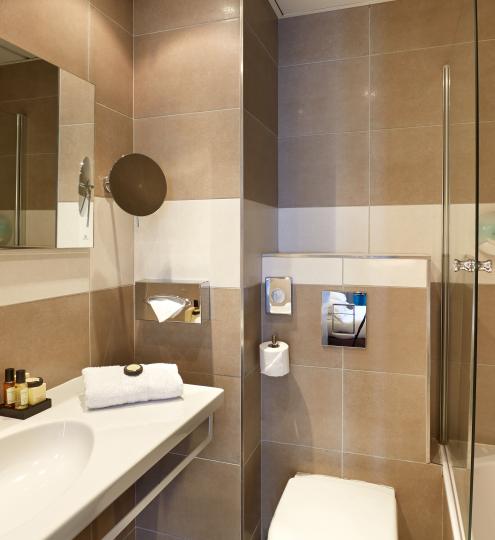 Hôtel Beaugrenelle Saint Charles Tour Eiffel - Chambre Double avec baignoire